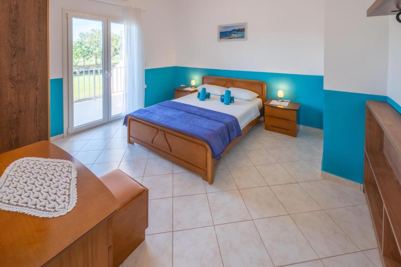 Botzoris Apartments Sidárion Dış mekan fotoğraf